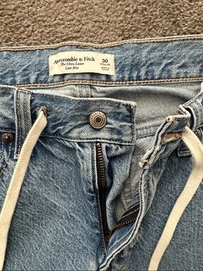 Ultra Loose low rise curve love jeans